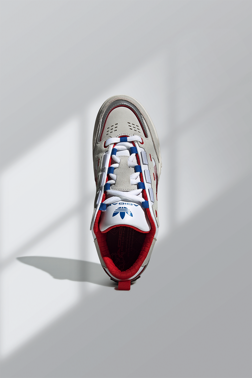 新品上架adidasoriginalsadi2000cny