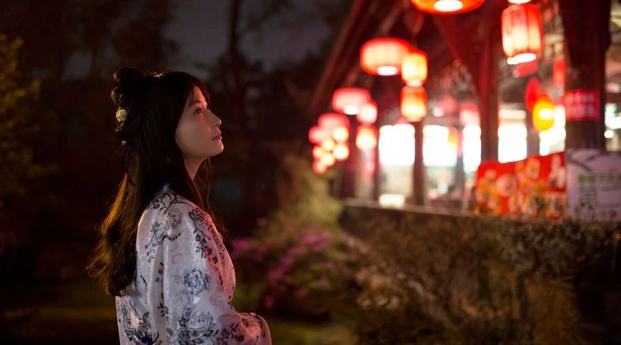 适合深夜看的晚安诗句,治愈你的失眠