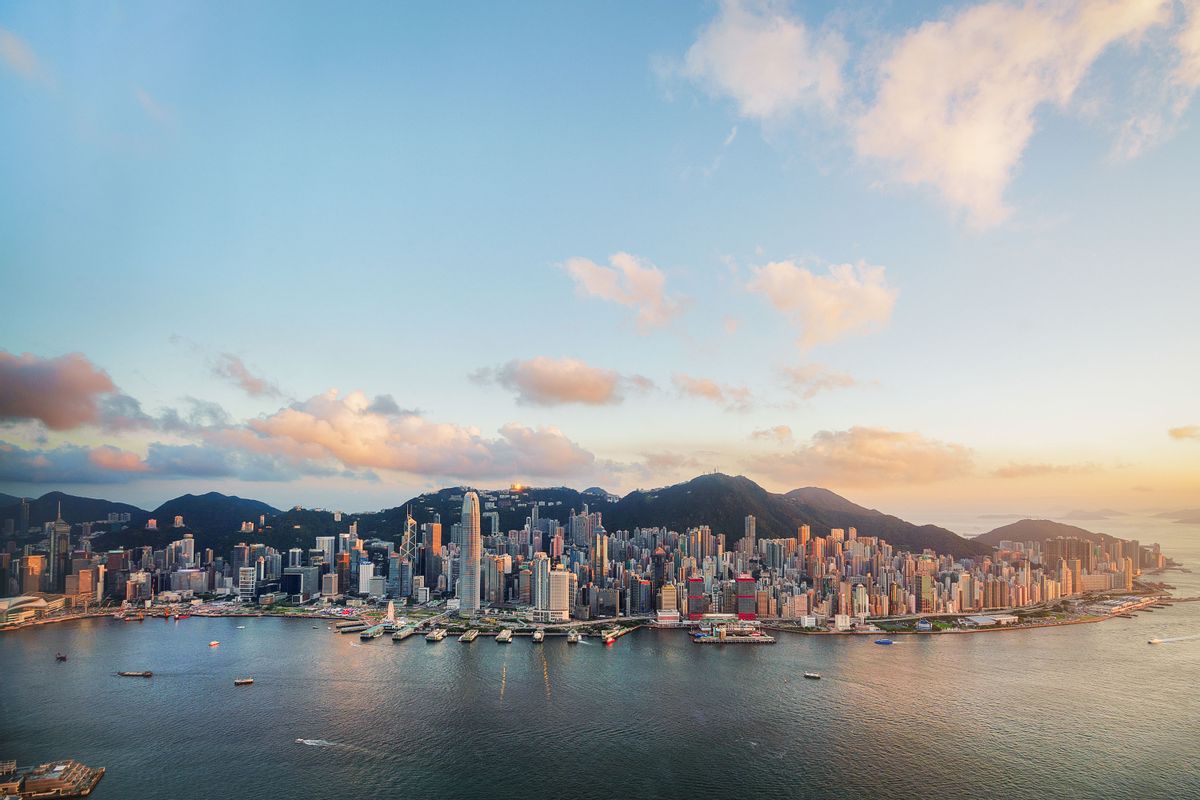 香港现在有些急了迫不及待想从内地游客身上赚钱但去的人不多