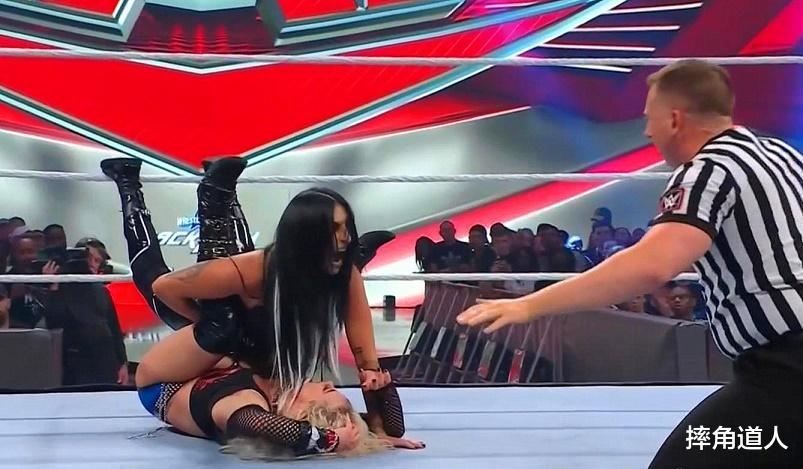 wwe女双冠军潜在挑战者或已浮出水面,索尼娅高管地位即将不保?