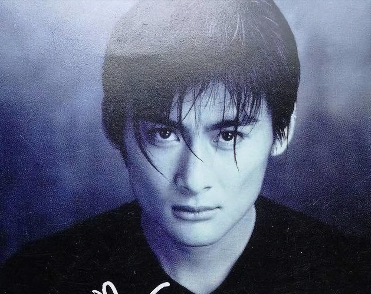 知名歌手景岗山:因喝酒和发妻离婚,二婚后女儿双全,如今咋样