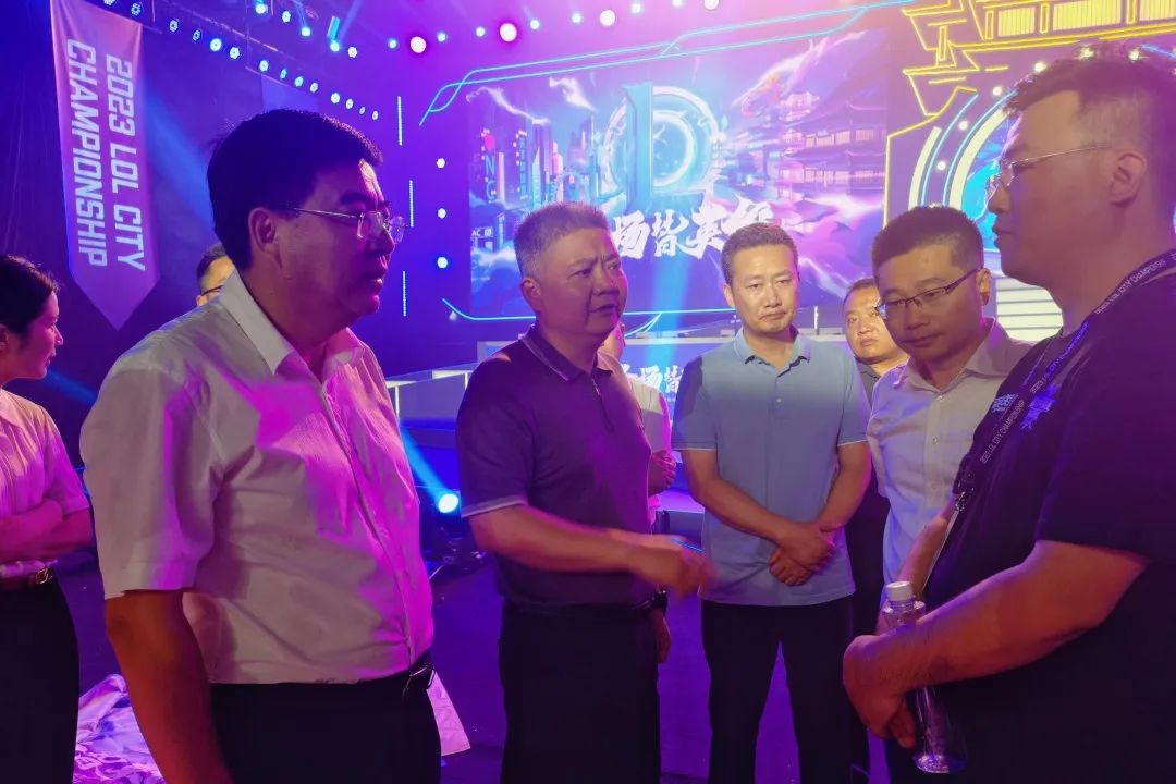 【天下英雄城 登场皆英雄——新建公安全力“助攻”英雄联盟总决赛】
