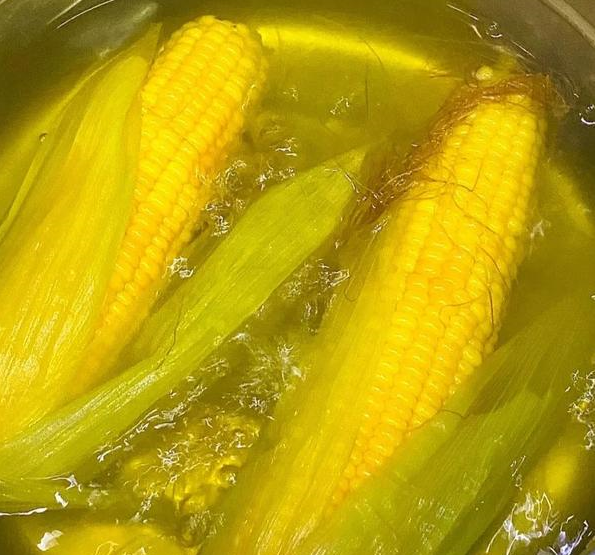 煮玉米最佳时间到底几分钟?9人煮,8人错,难怪玉米不香嫩!