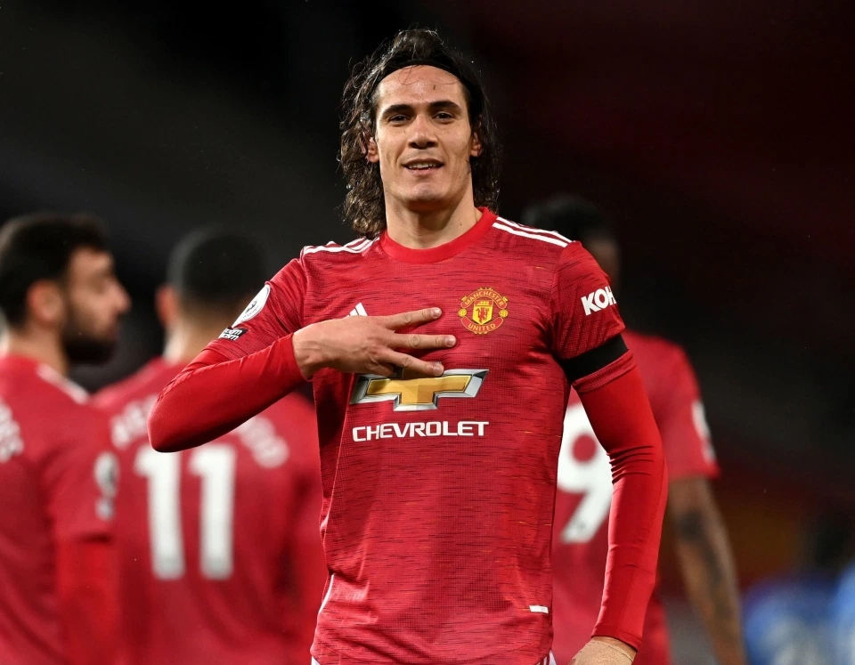 索帅苦劝卡瓦尼续约曼联!英媒称他离队几成定局,博卡诚意更充足