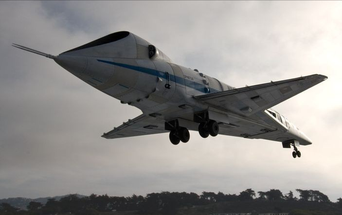 1990年美德联合打造x31试验机致力推力矢量技术向气动冲刺