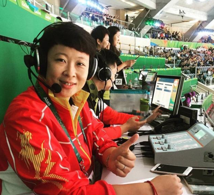 回顾女排名将冯坤为爱远嫁泰国40岁高龄产子如今过得怎样