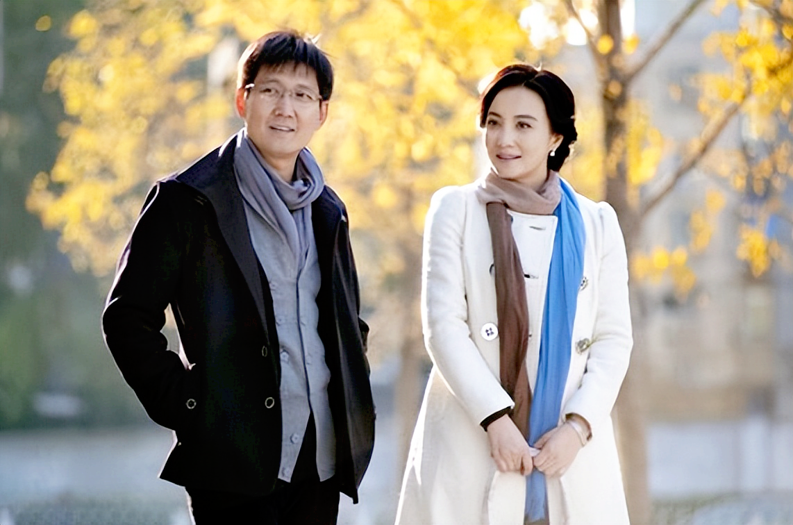 李诗颖泪忆父亲李崇霄有你的日子闪亮你将悲痛留给了我和妈妈