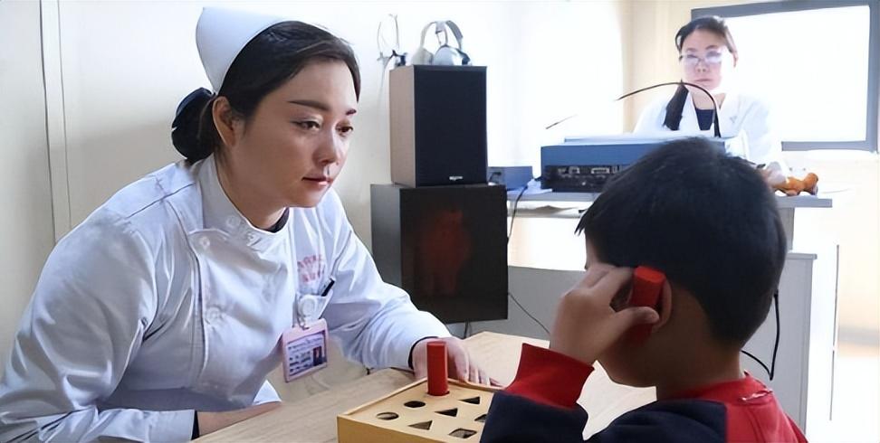 纪实辽宁一儿童出生三年不说话一开口就吓得父母连夜搬家