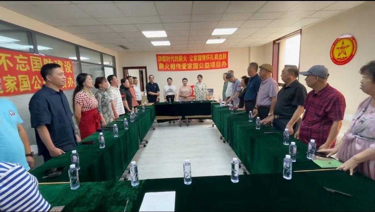 共庆建军节 丹青叙深情 大连书画名家举行拥军亲民献墨宝公益活动