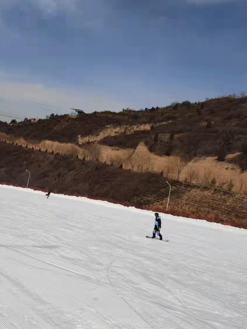 平凉海寨沟滑雪场图片