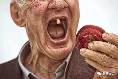 【老年健康宣传周】@老年朋友 牙齿发酸与这五个原因有关