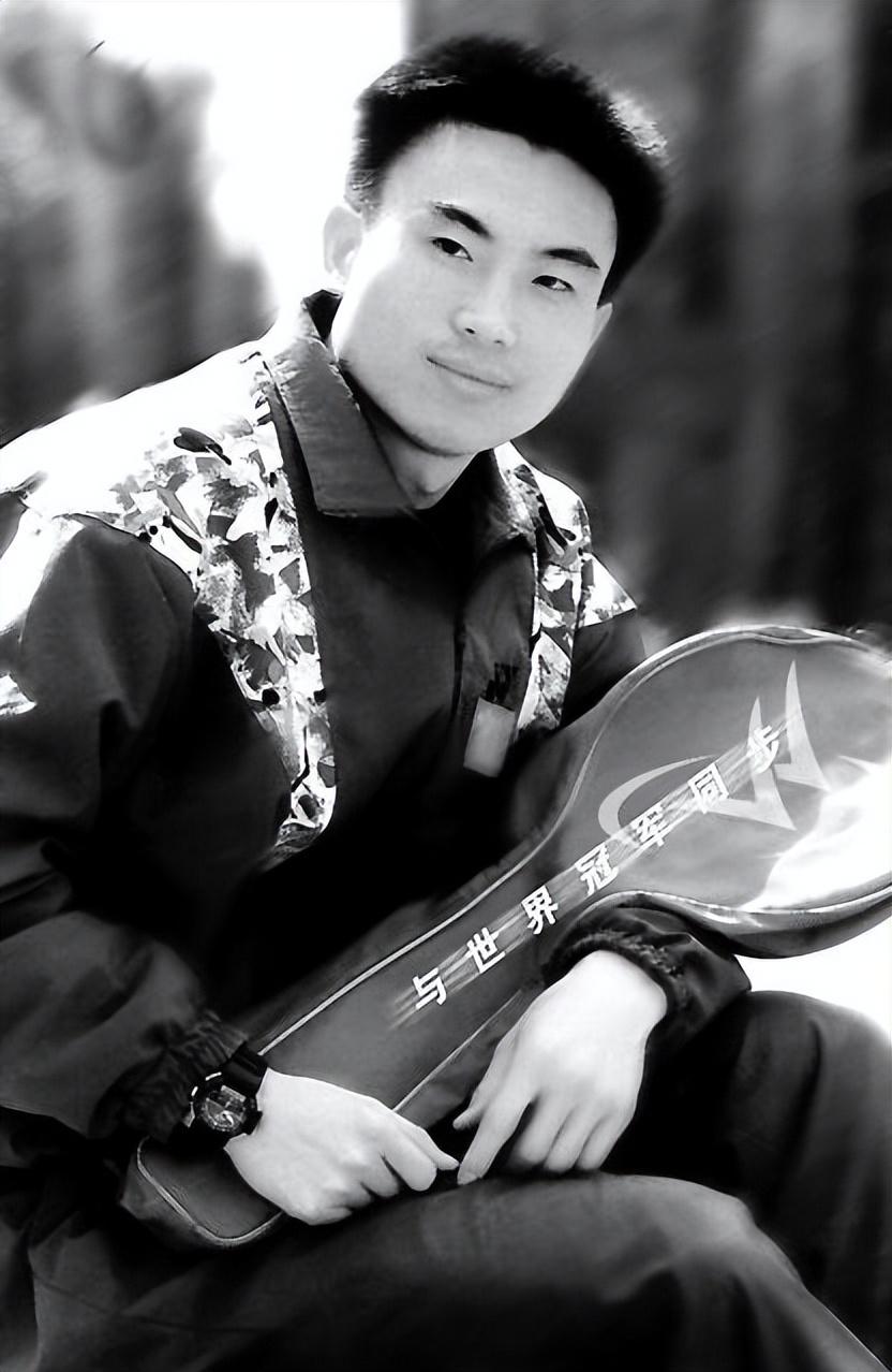 羽坛"四大天王"赵剑华:娶队友的妹妹为妻,当上门女婿也幸福