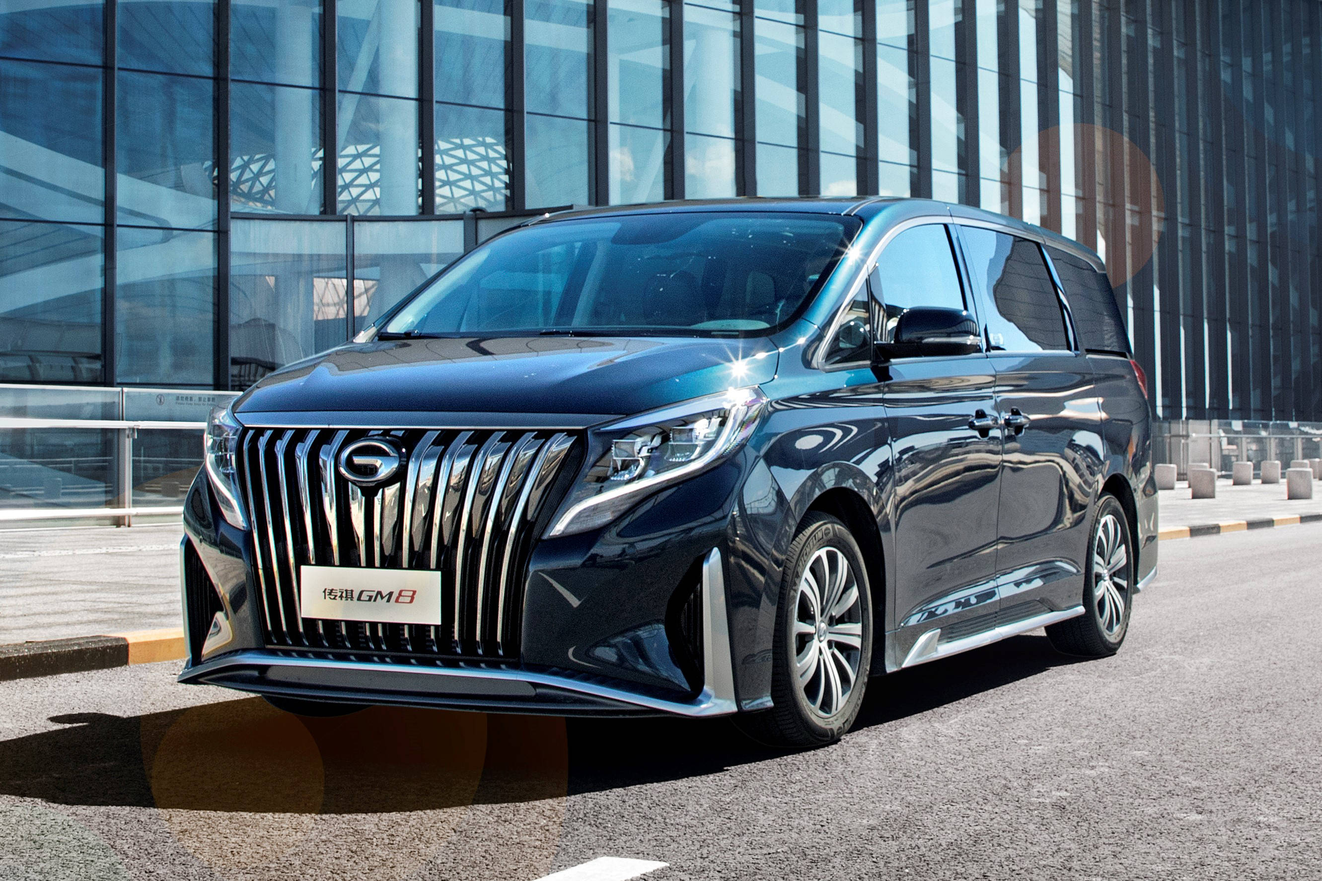 传祺gm8和别克gl8