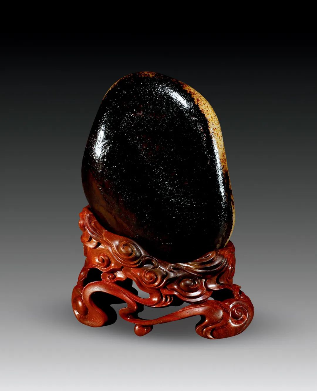 温润通灵 玲珑生巧——古代珍玩专场玉器精赏丨上海嘉禾2023春拍