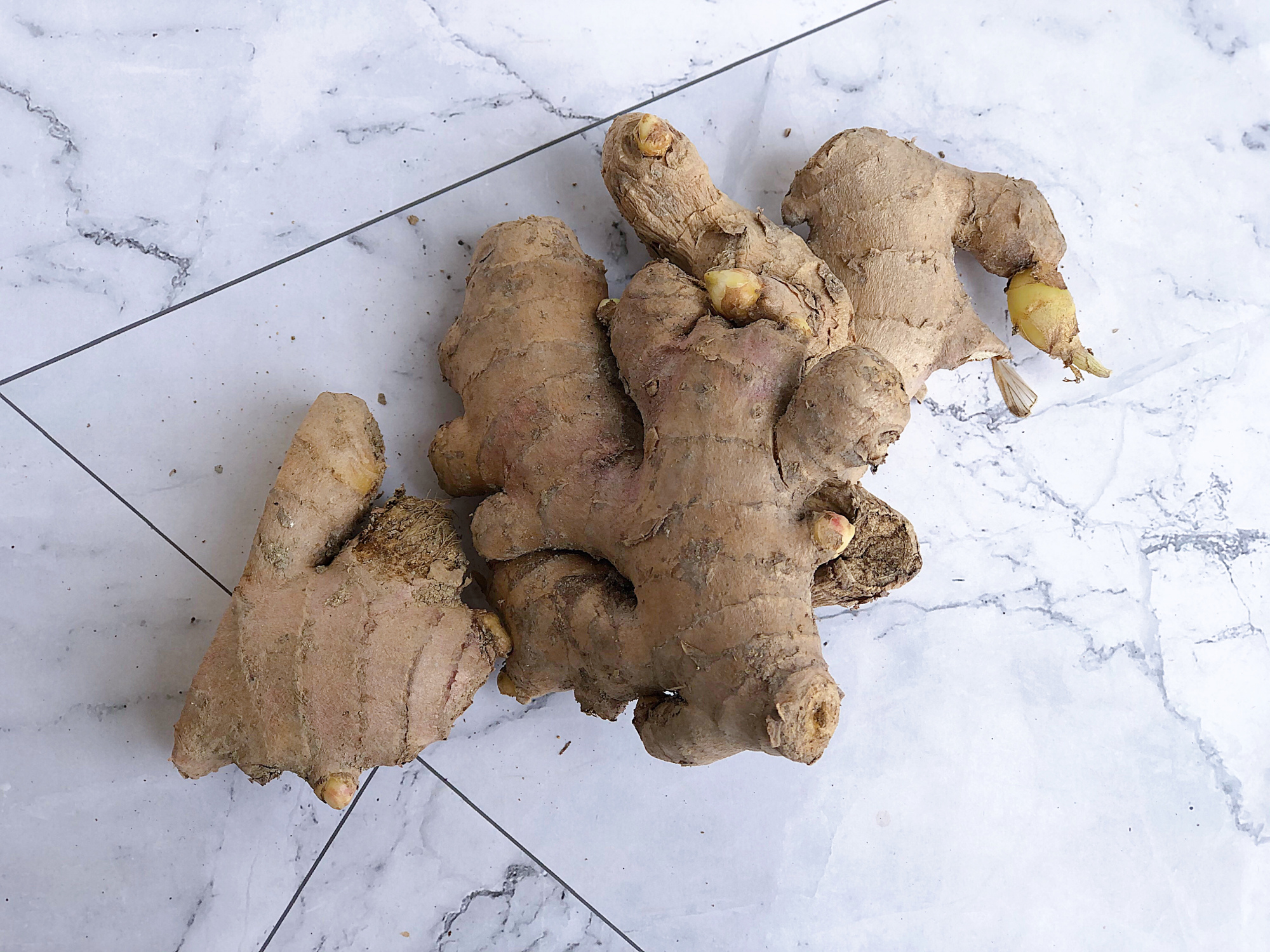 碰到这3种"毒生姜",再便宜也别买,没营养还伤身体,涨知识了