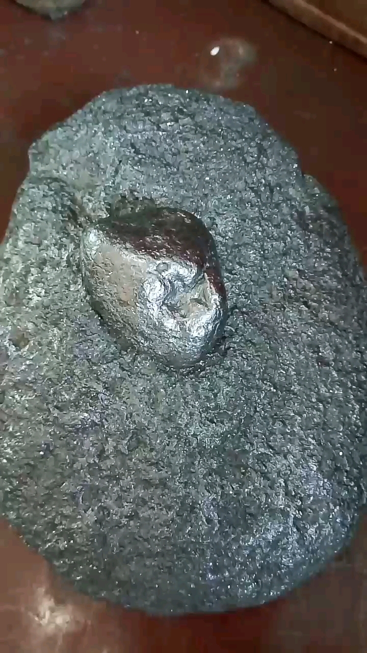 世界顶级万能锎金属陨石