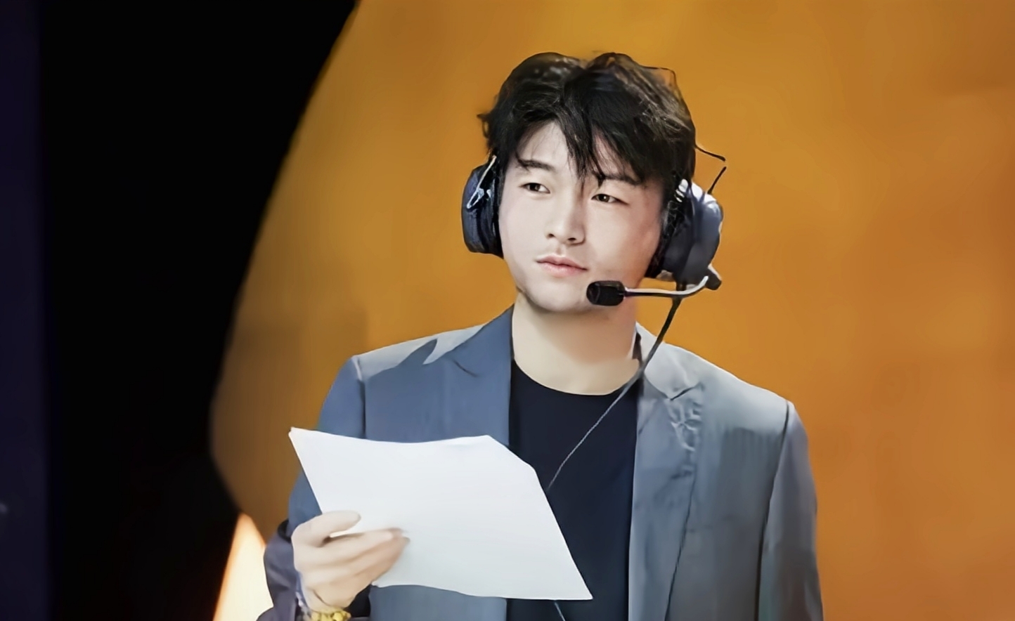 qg老林实惨!带队一年只能拿三个月薪资,这波堪称"反向打工"