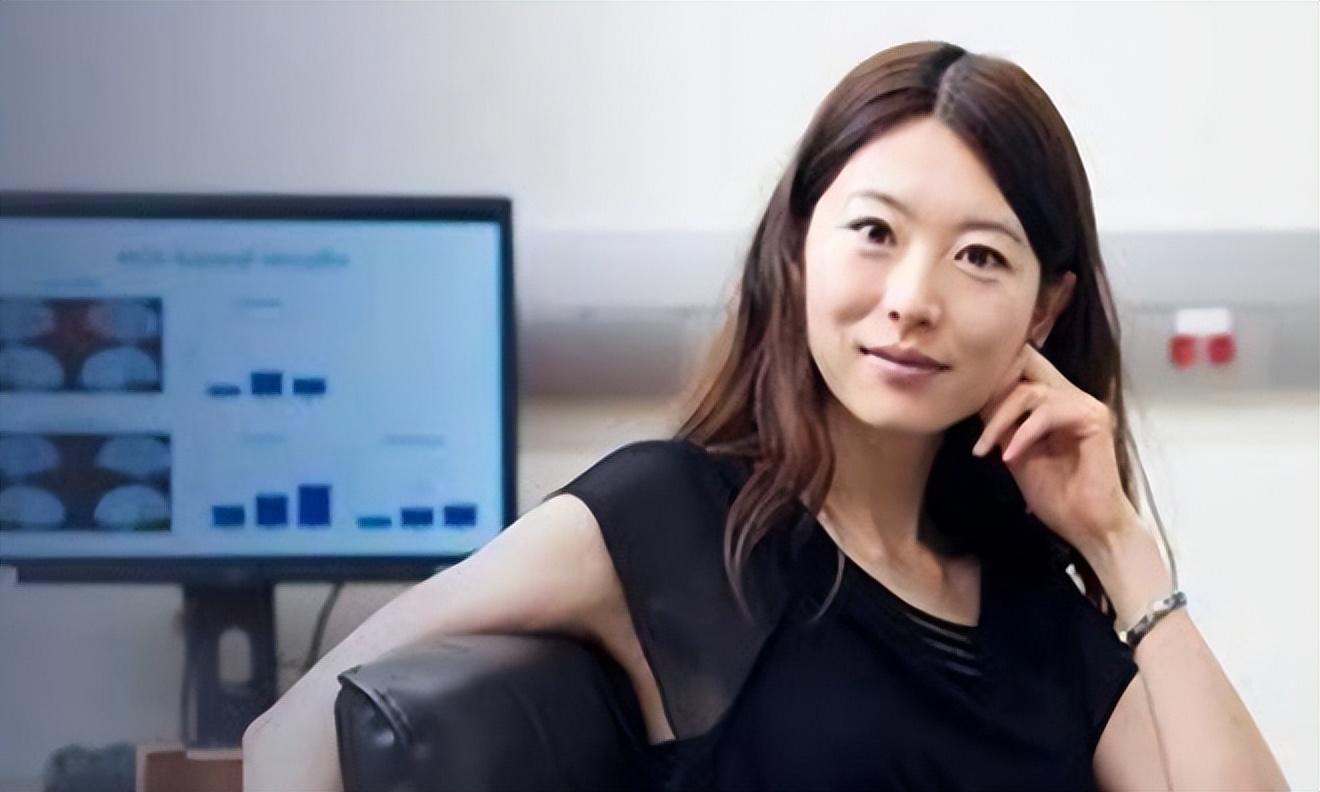 纪实何碧玉14岁考入清华大学,留学后称:在美国捡垃圾也不回国