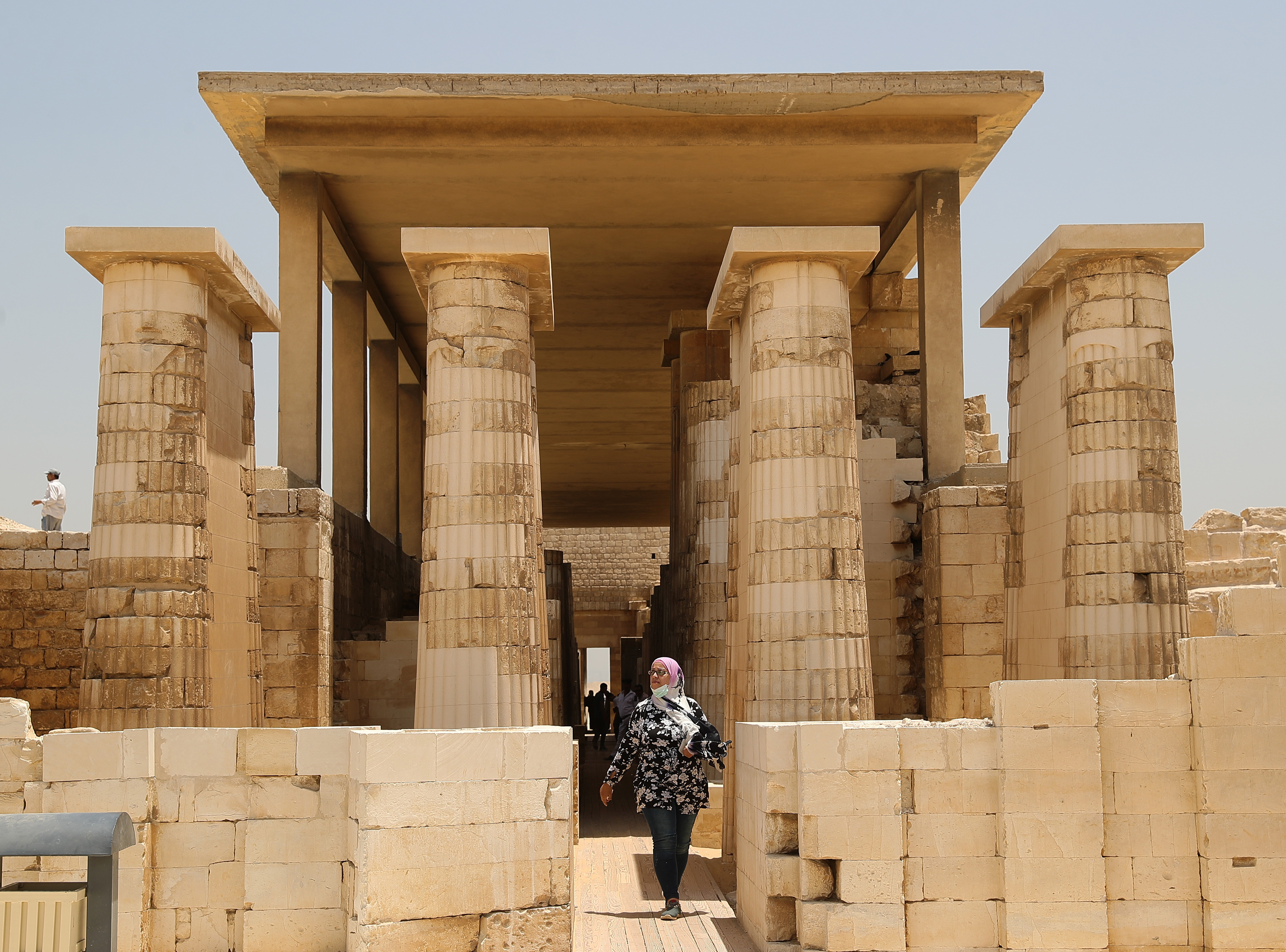 探访古埃及第一座金字塔——阶梯金字塔(13)