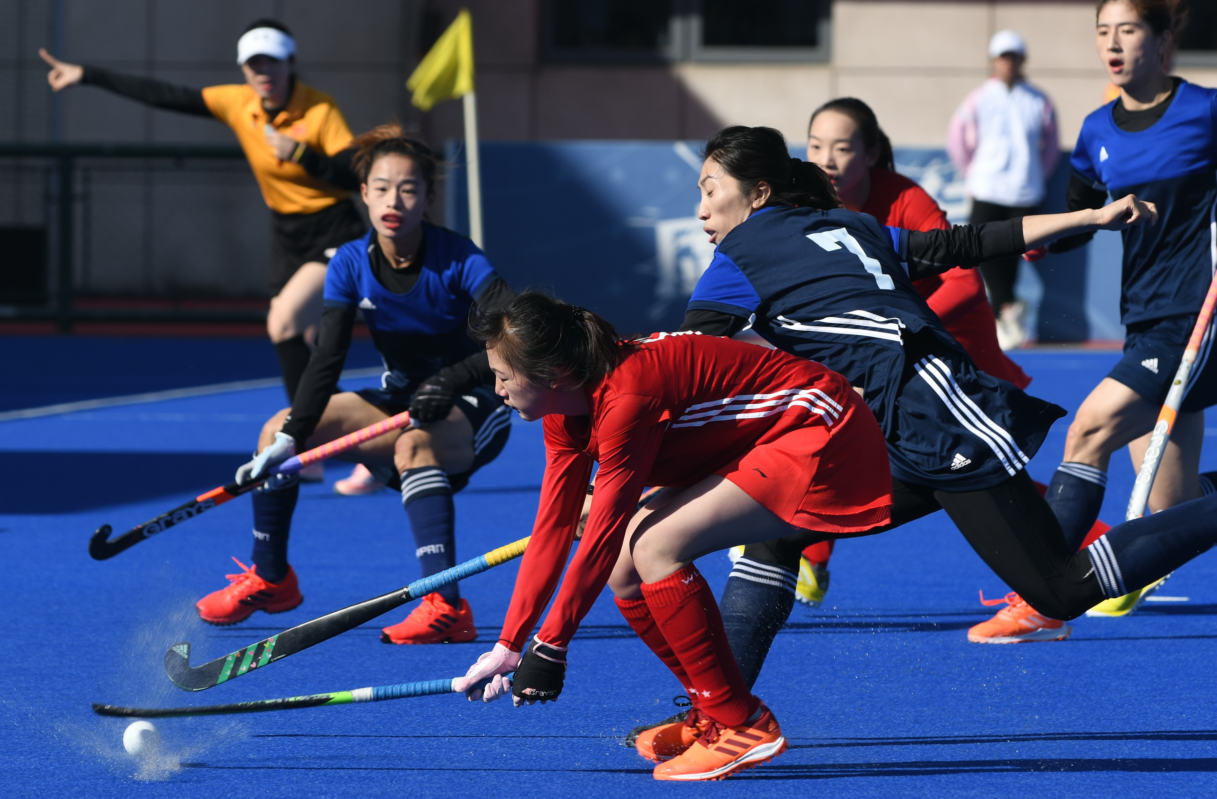 曲棍球——全国女子锦标赛:内蒙古队胜北京队