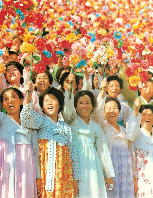 老照片 七十年代的朝鲜 发展得还挺不错的