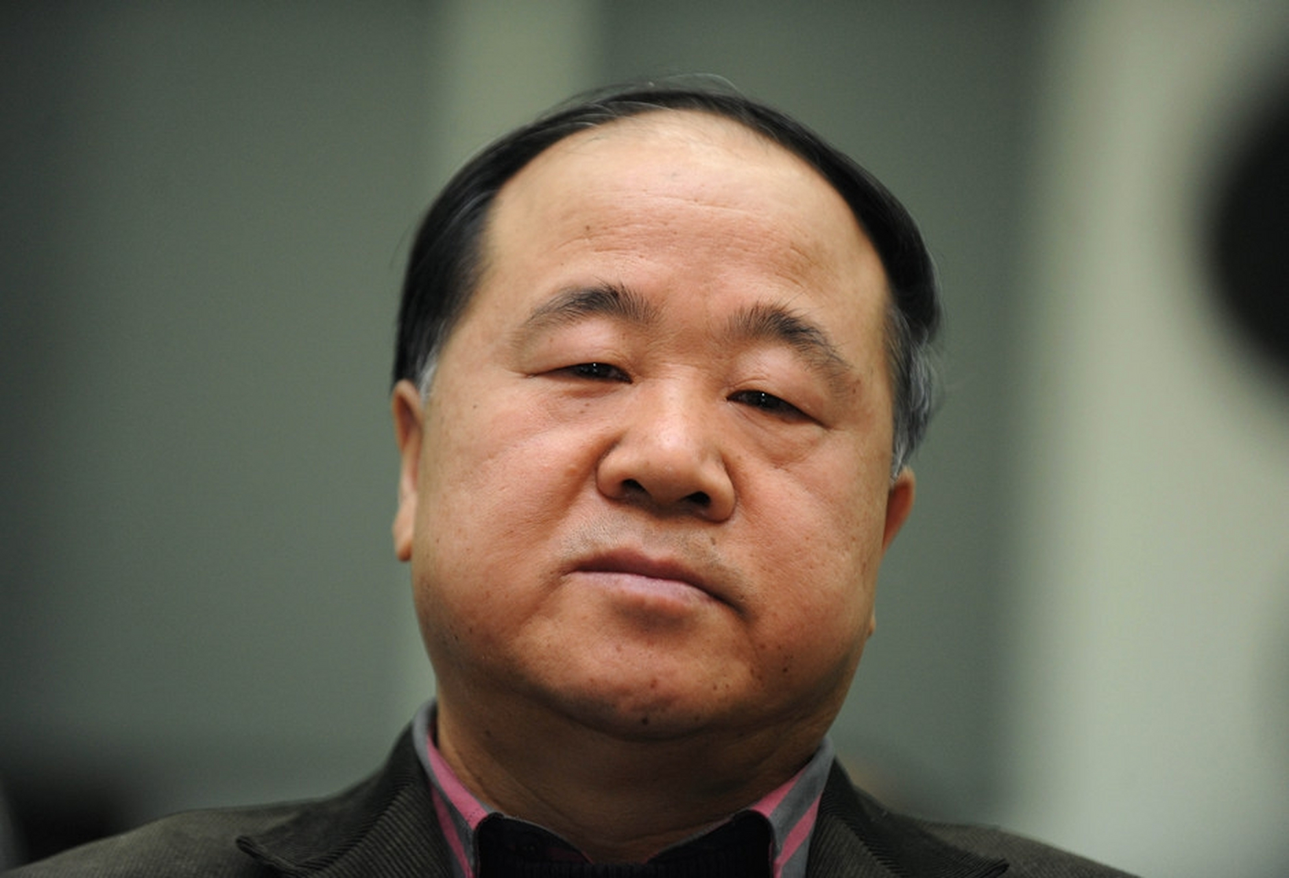 莫言说:"到了一定年龄,没有稳定的收入,没有存款,亲人遇到事情你拿不