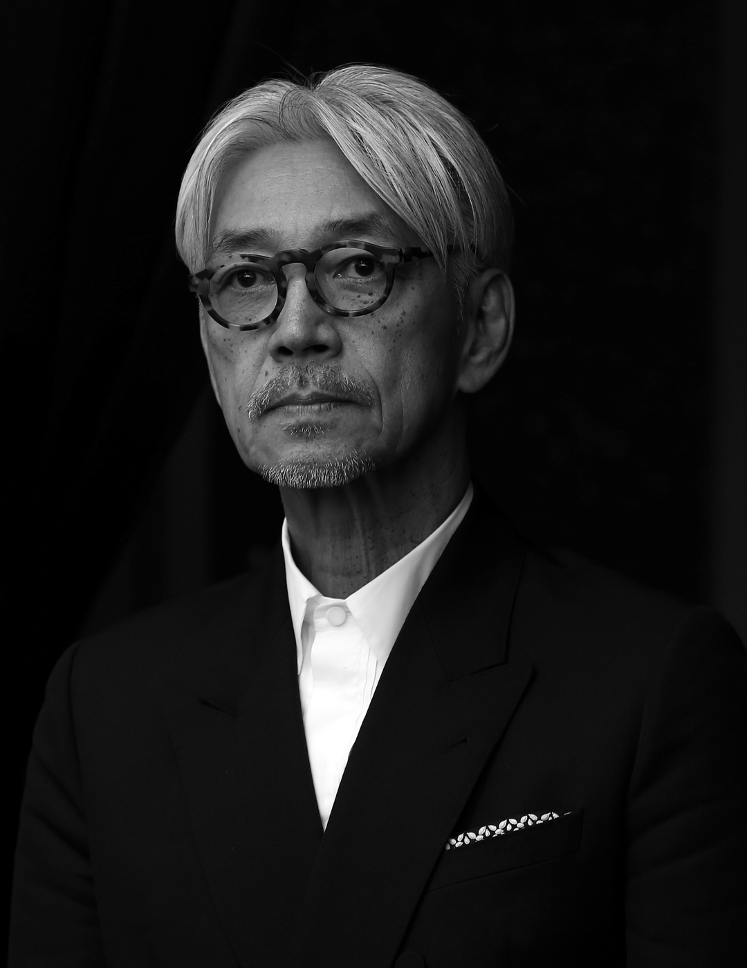 坂本龙一rain图片