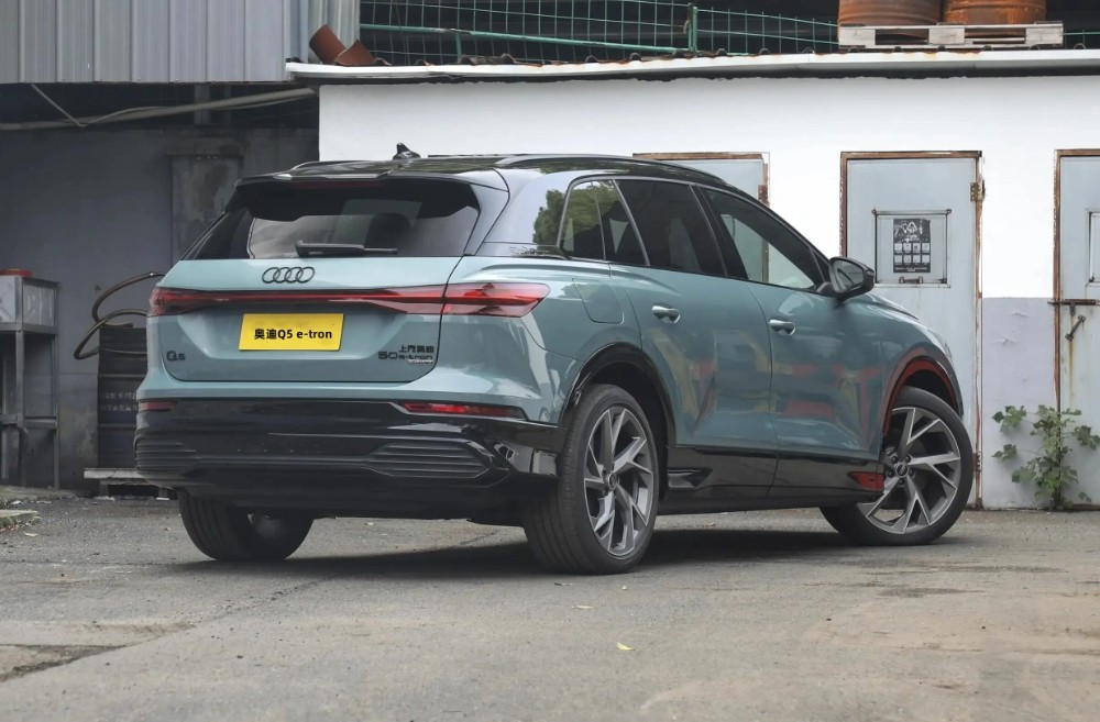 奥迪q5 e-tron限时综合优惠5.5万元,豪华纯电动suv超值入手