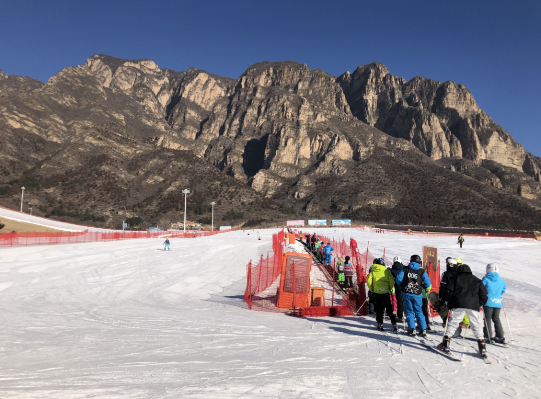 延庆高山滑雪场图片