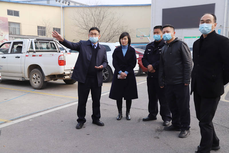 桃源:唐骏督导检查春运交通安全管理工作