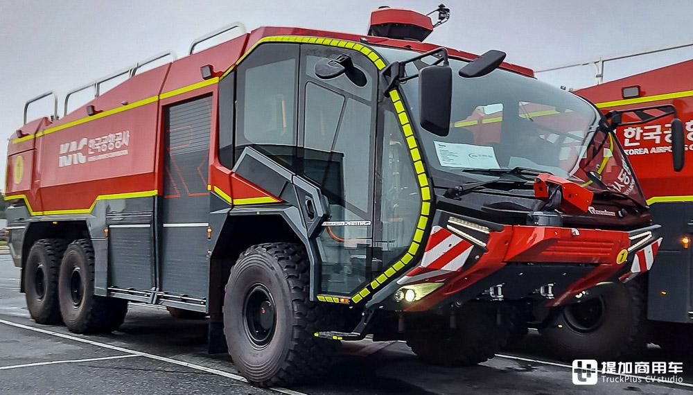 车身变窄但性能不减,窄体版卢森宝亚美洲豹6x6 s机场消防车实拍