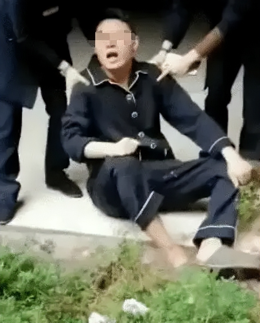 重庆姐弟坠亡案生母:拼死也要让那两个杀子的凶手付出生命的代价