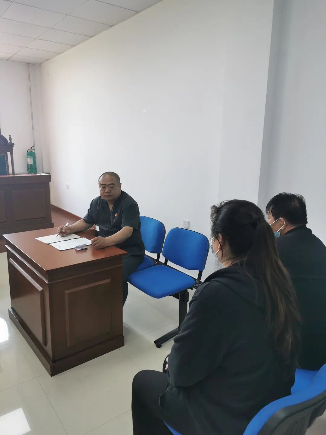 【政法干警的一天】 尚志市人民法院执行局审判员张惠