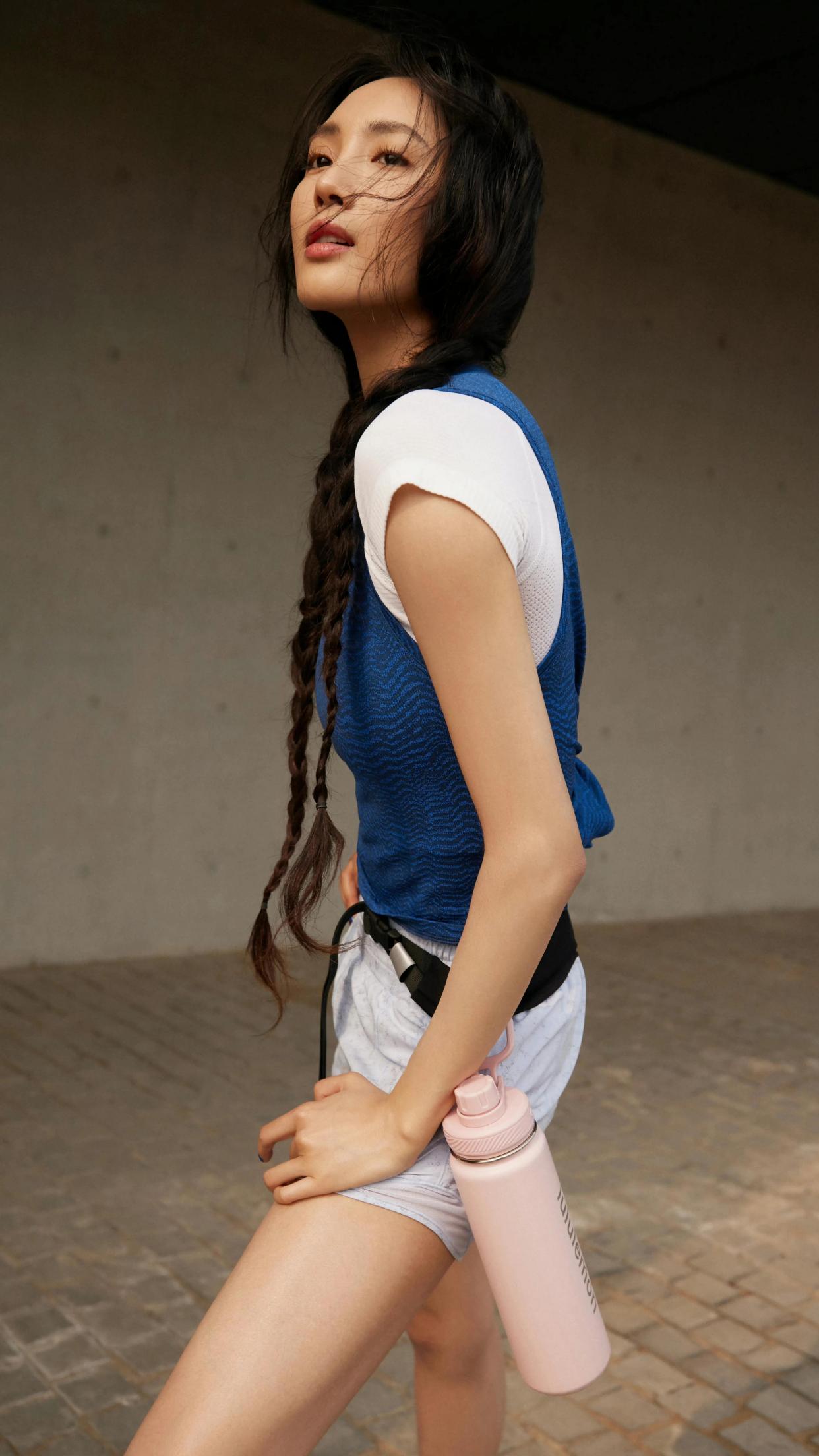 王紫璇壁纸最喜欢她饰演的小神婆