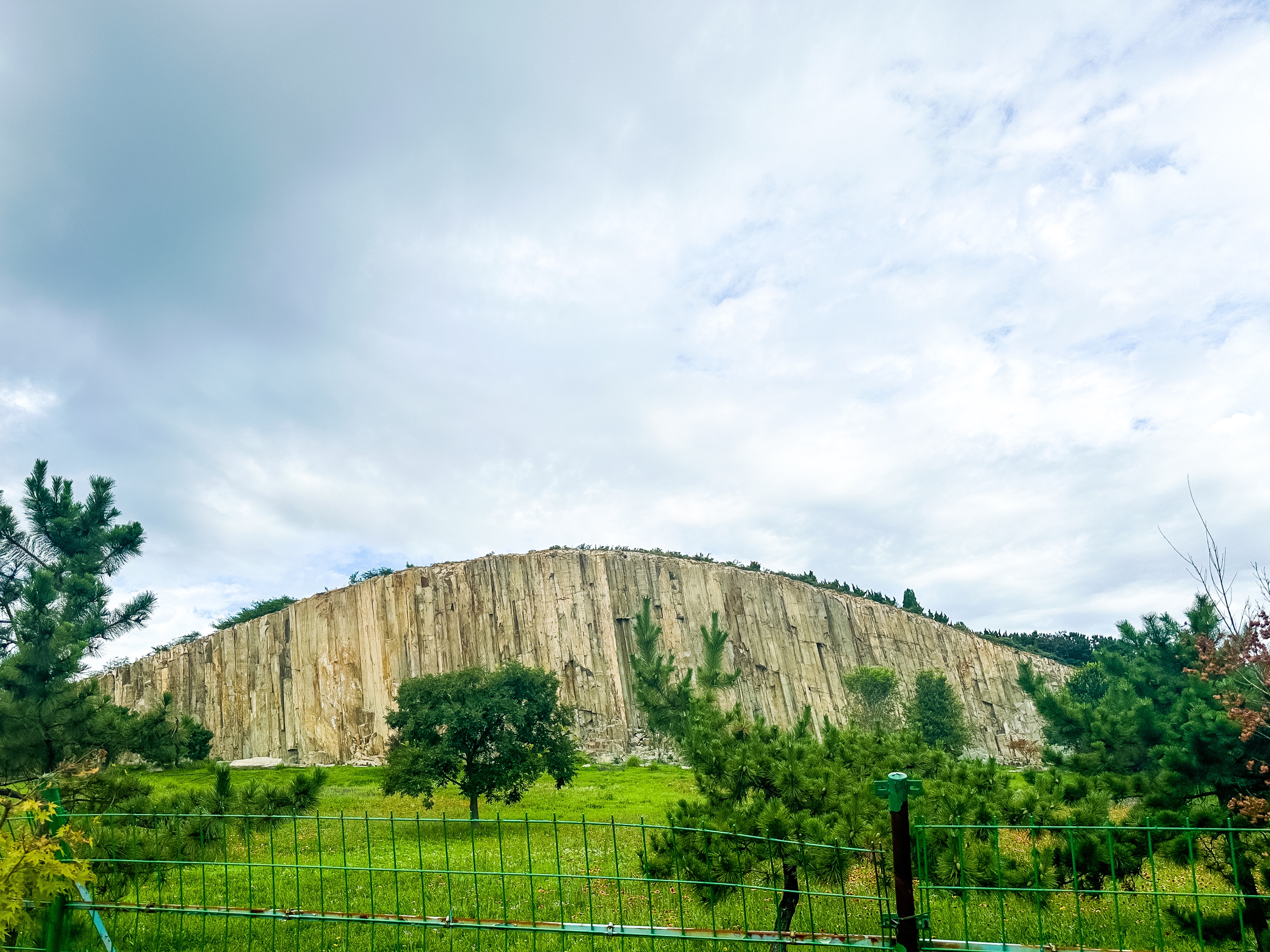 青岛这座马山公园,不只有一片石林,还是一座休闲放松的公园