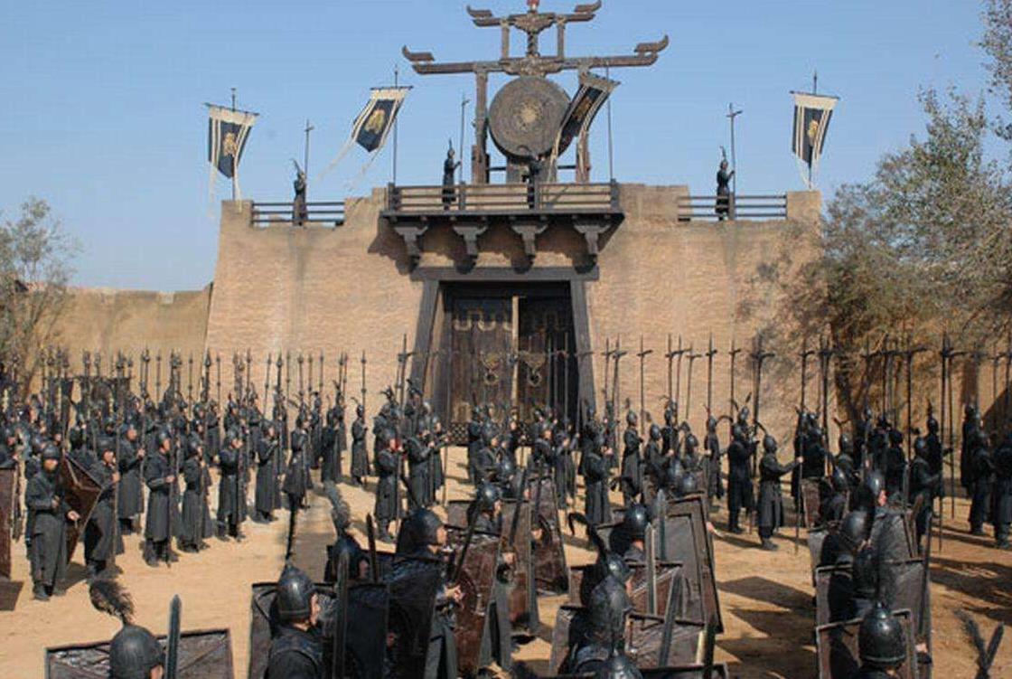 唐朝府兵制的出现,促进了古代兵制的发展,增强了战斗力