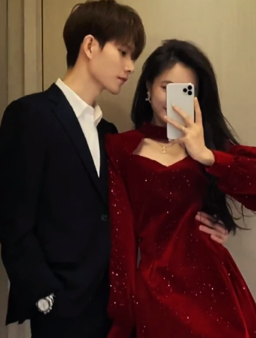 587.5w网红黄锦鸿疑被恶搞,公开拿东航事件开玩笑,女友称已报警