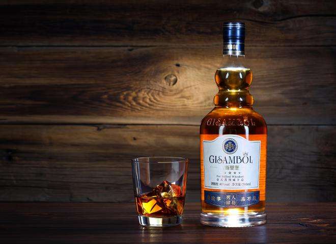 威士忌配冰红茶叫什么