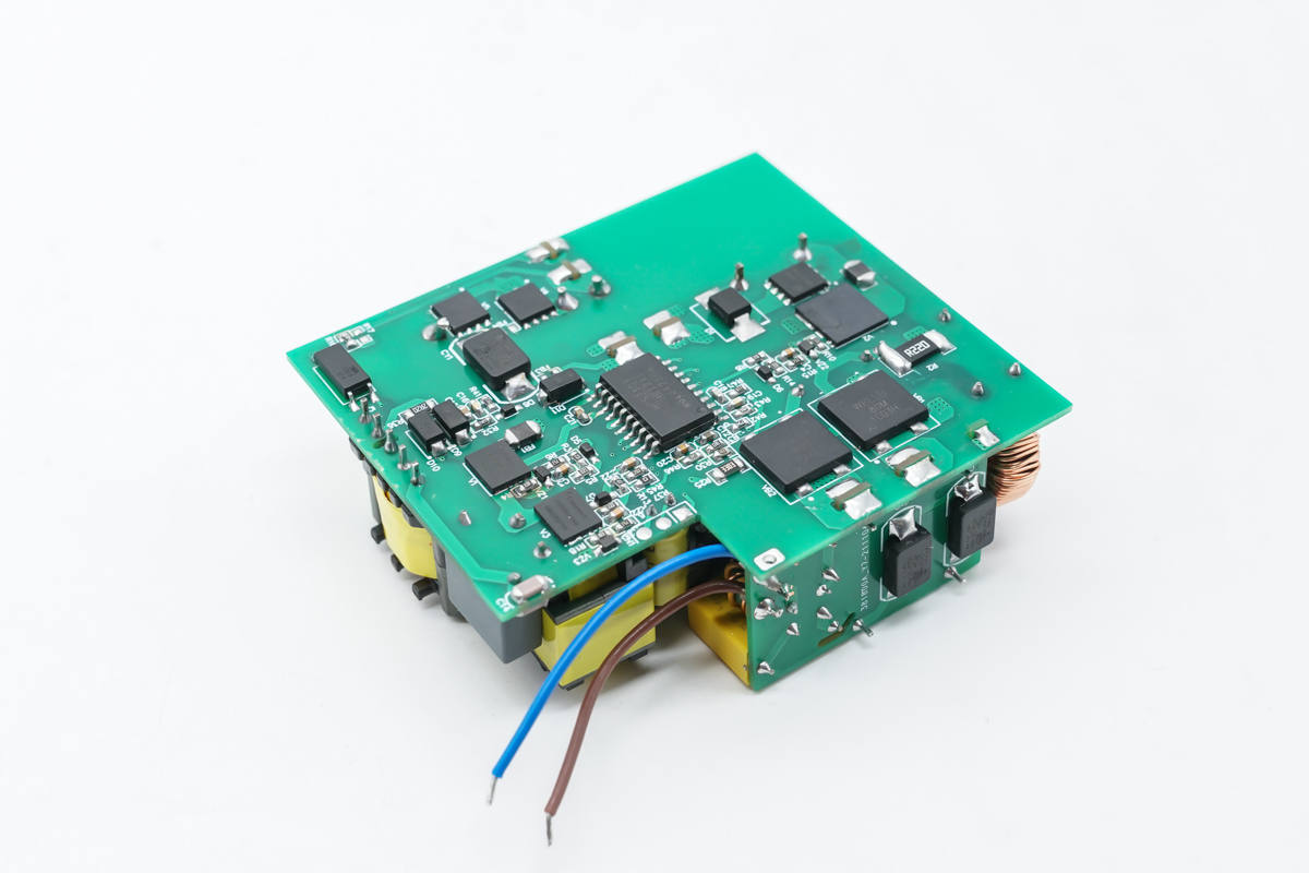 聚能创芯推出140w氮化镓电源参考设计,全套mps控制器