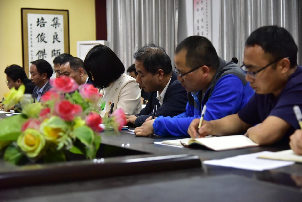 蓝田县玉山中学召开巡察整改专题组织生活会