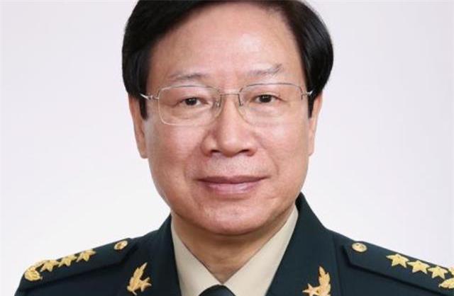 他是张震上将的亲家,曾任云南军区政委,女婿是上将,享年88岁