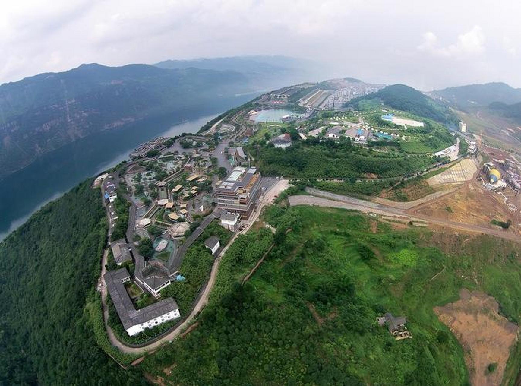 今日星座运势# 云南昭通市水富县的西部大峡谷,是当地必去的一个掠挝