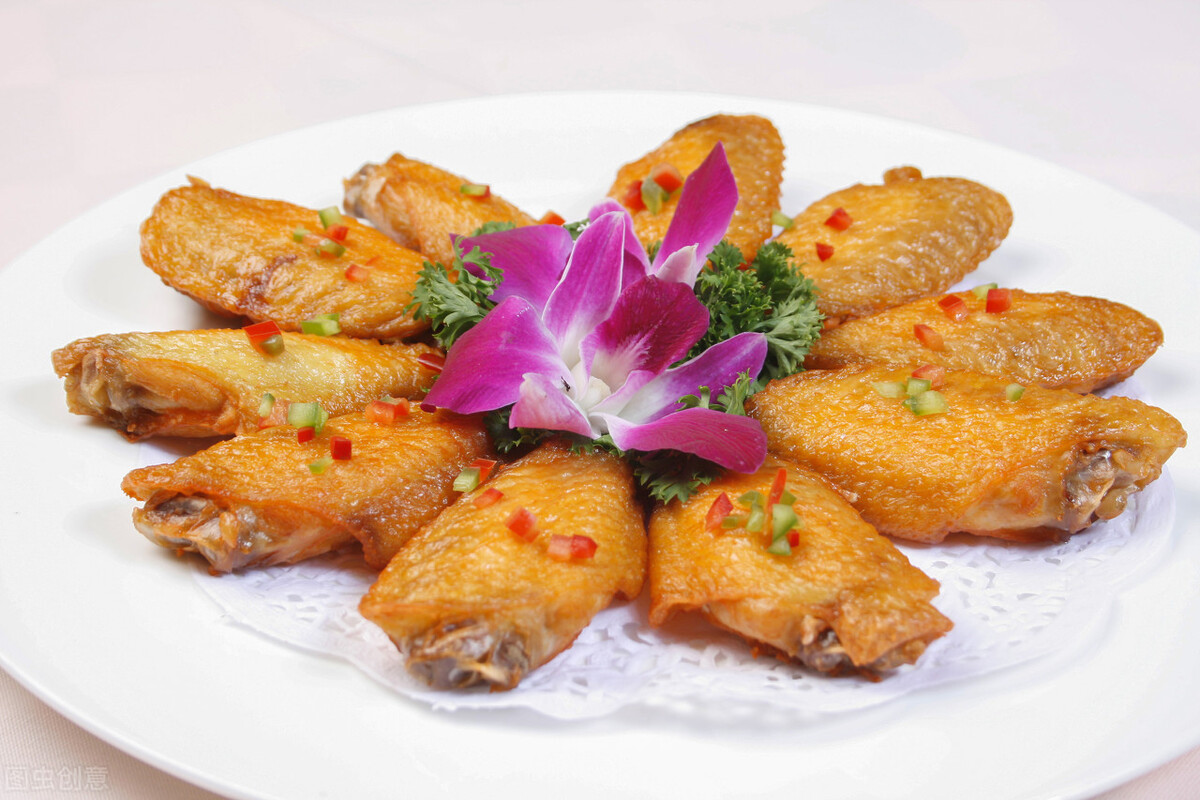 蒜香炸鸡翅,外焦里嫩超美味,美味小零食,快手又易学的家常菜