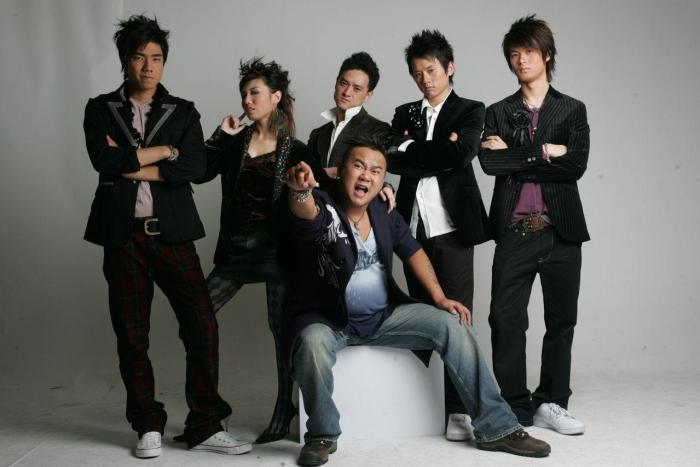 《我型我秀》选手集体送别赵英俊,张杰和薛之谦的矛盾依然存在?