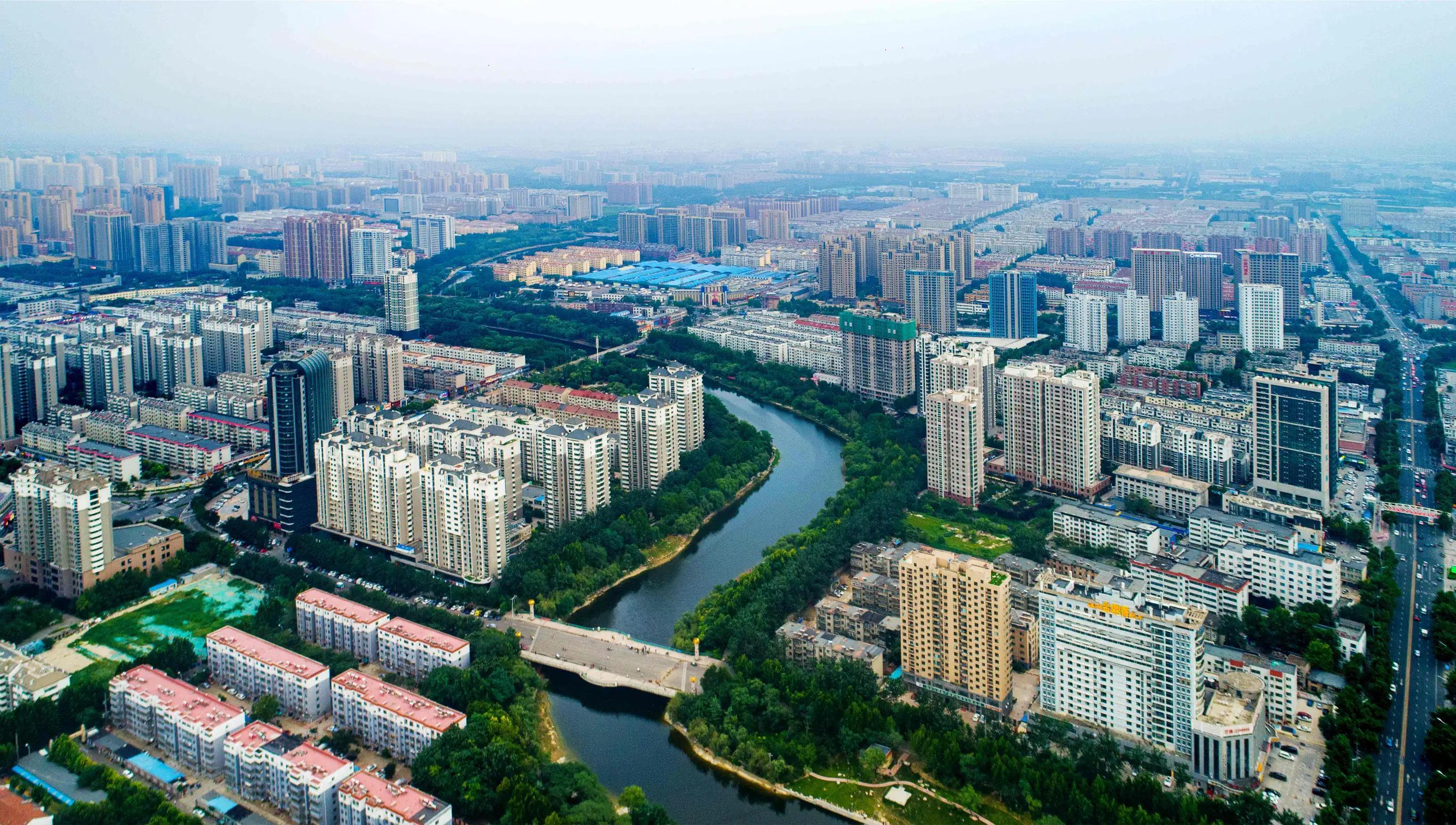 30个二线城市大排名:昆明远超南通,泉州第13,潍坊强势入围