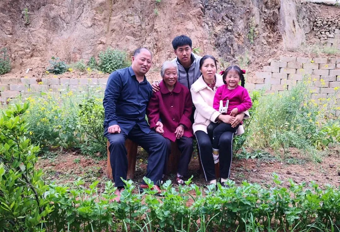 好家庭好家教好家风|宋金山家庭:孝老敬亲扬美德无私奉献写大爱