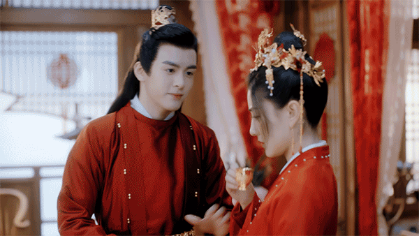 《雁归西窗月》:一部先婚后爱的尬甜剧,五个编剧,五倍误会加持