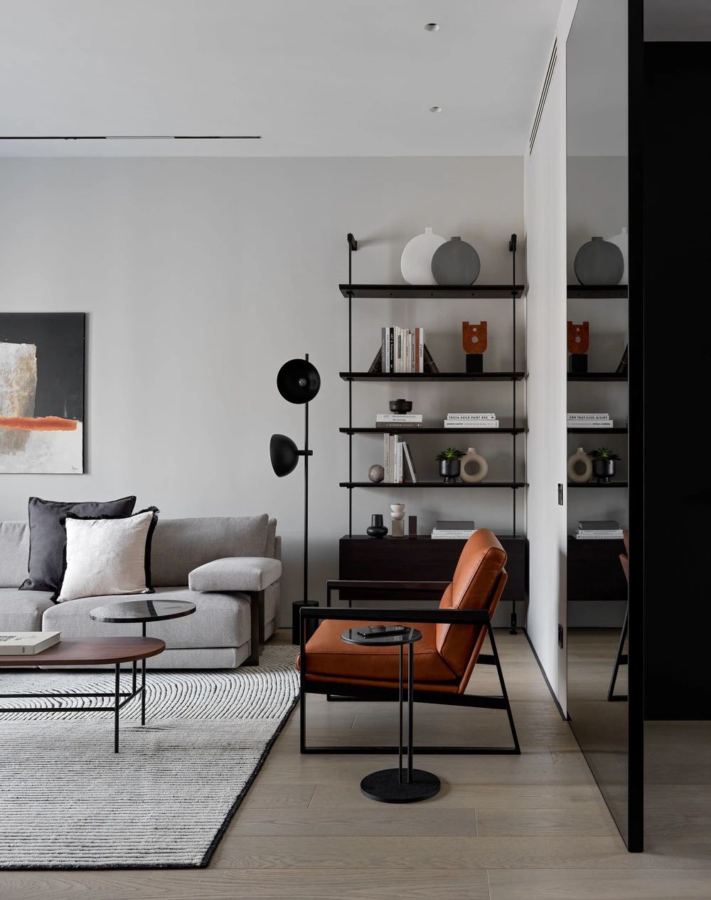 有一种简约风,叫做高级灰,125㎡公寓设计,打造幸福的三口之居