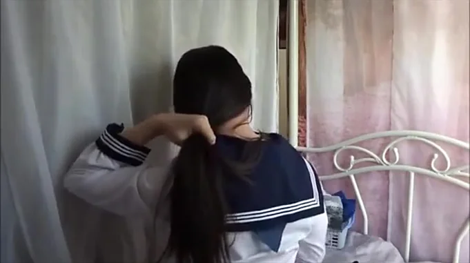 水手服 一种在日本女子中学生所使用的校服款式 时尚 时尚潮流 好看视频