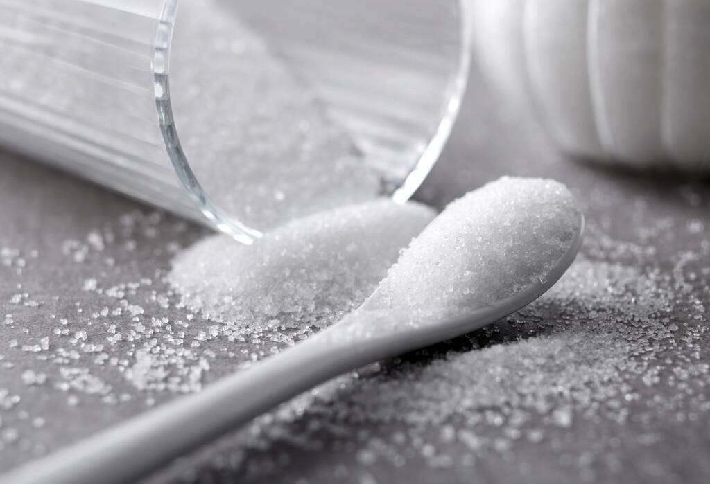 买白糖,砂糖和绵糖区别大,牢记3买3不买,白糖香甜味道正